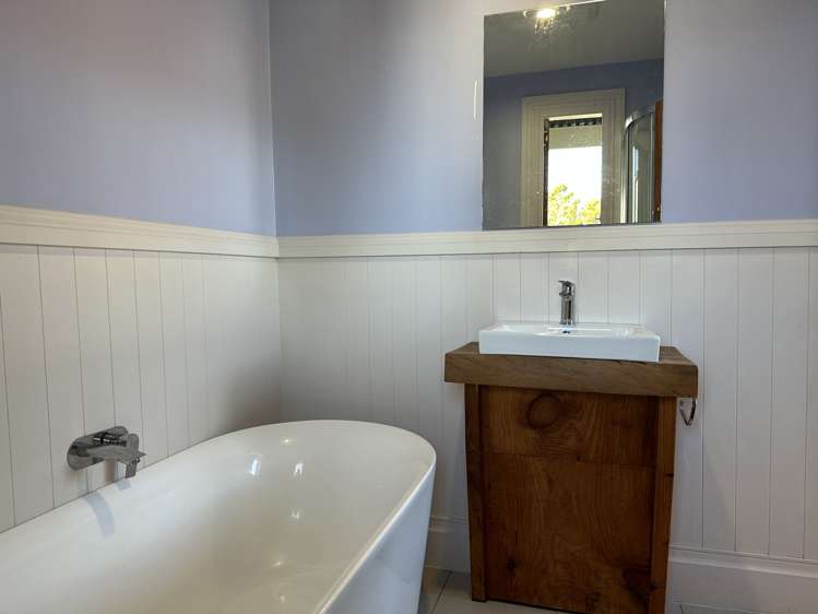 83 Sale Street Hokitika_18