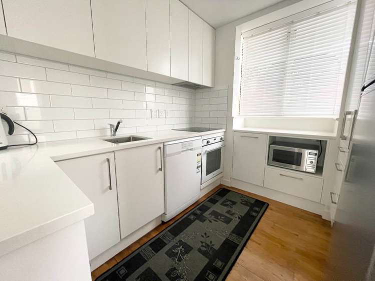 19/27 Birdwood Crescent Parnell_5