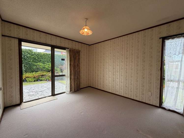 121 Lake Road Belmont_9