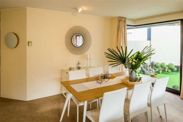 11/32 Hobson Street Thorndon_4