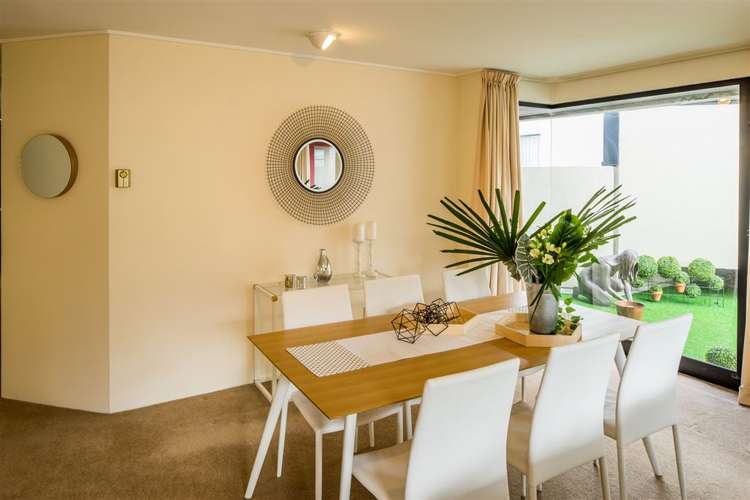 11/32 Hobson Street Thorndon_4