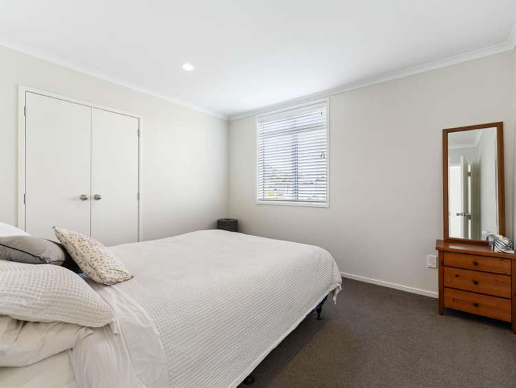 6 Thornton Green Karaka_10