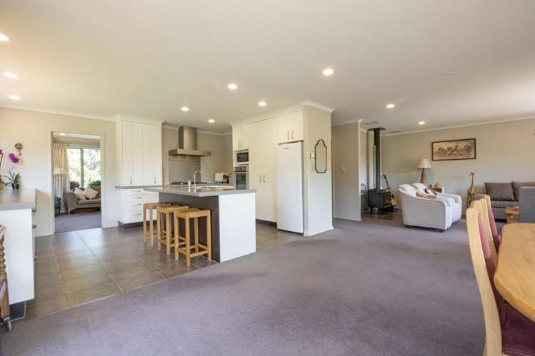 712 Tahekeroa Road_4