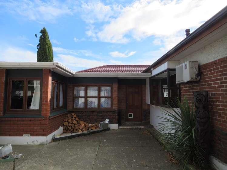 345 Herbert Street Windsor_14
