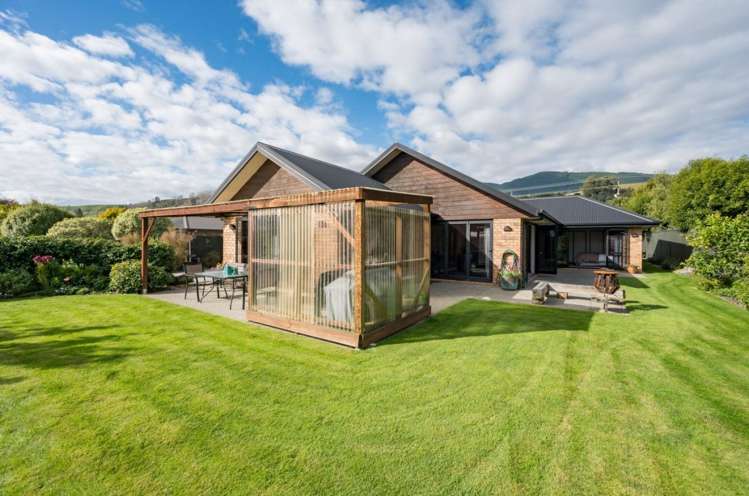 7 Kingsford Drive Stoke_6