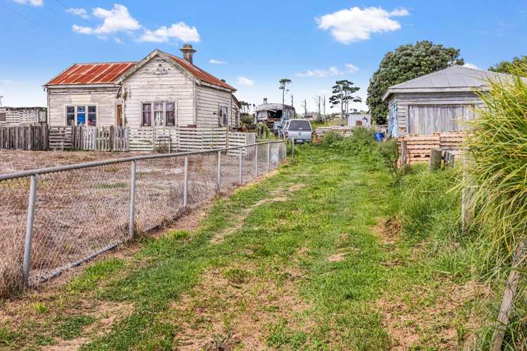 5780 5778 South Road Warea_6