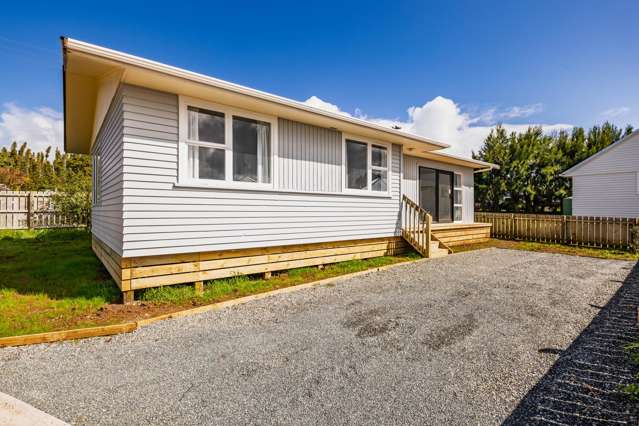 Sunny, Low-Maintenance Living