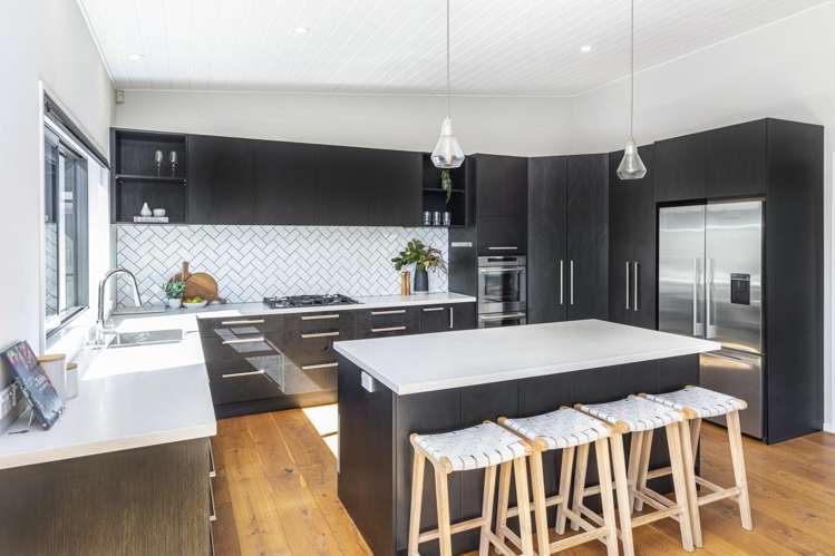 1 Quarry Hill Terrace Kennedys Bush_15