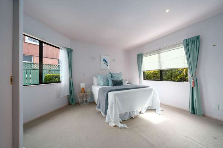 221A Main Road Tawa_9