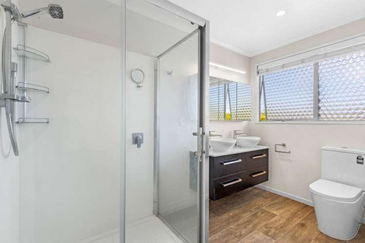 140 Charles Street Blenheim Central_16