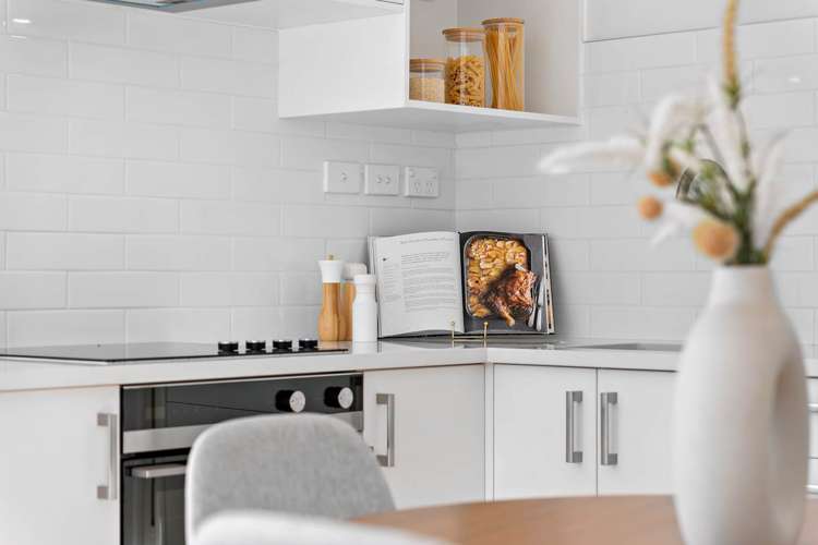 1&2/34 Evelyn Place Hillcrest_8