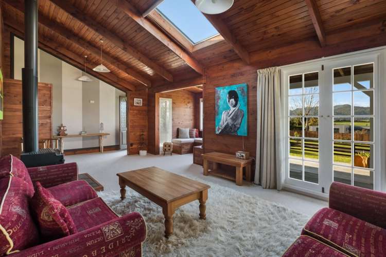 49 Poland Street, Waikino_0
