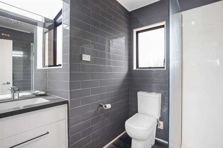 59 Riverside Drive Waiuku_10