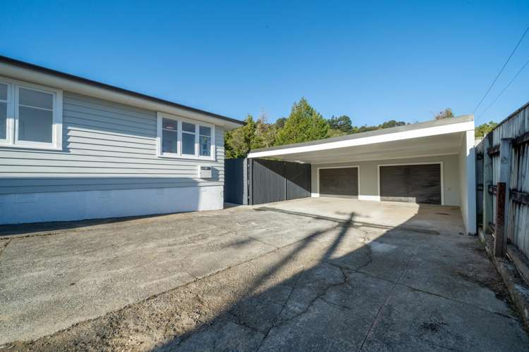 670 Main Road North Te Marua_16