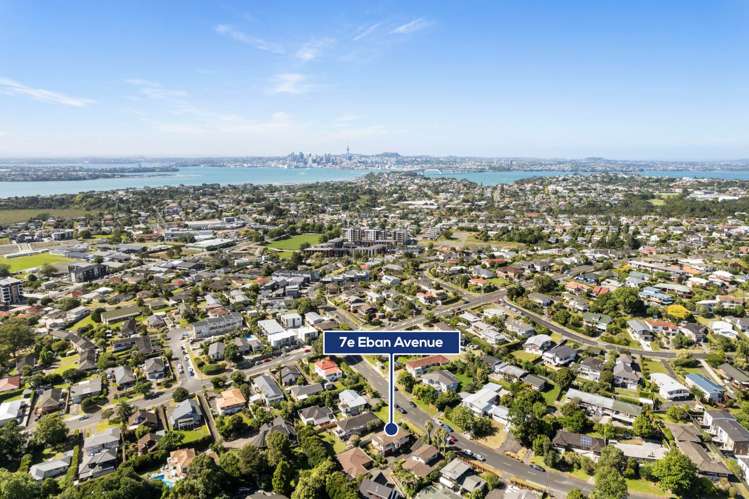 3/7 Eban Avenue Hillcrest_17