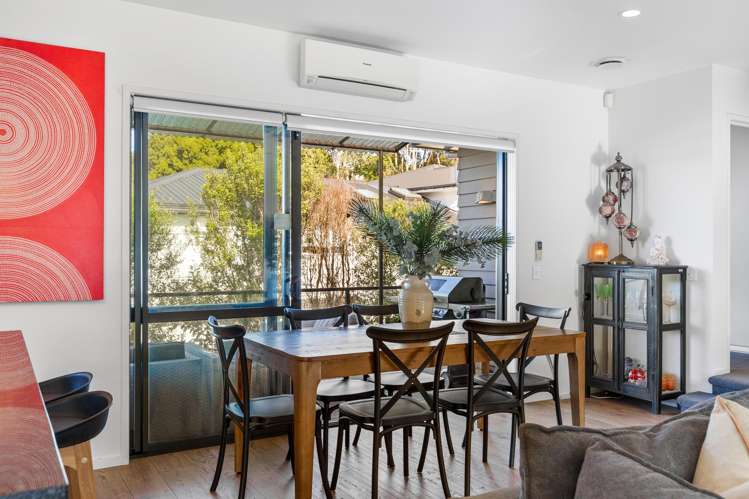 24 Edgerton Road Te Atatu Peninsula_16