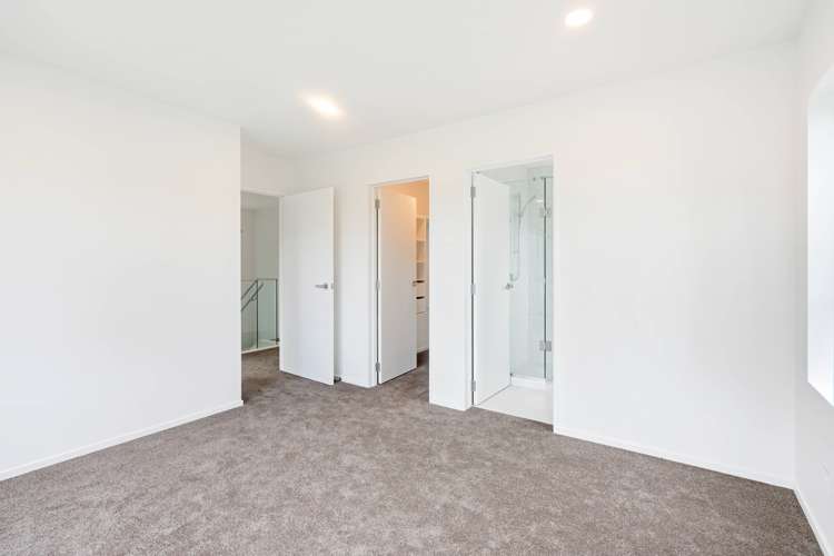 43d Fitzherbert Avenue West Harbour_9