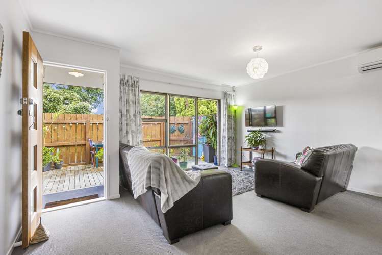 2/59 Marne Road Papakura_3