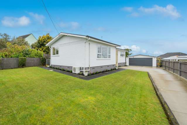 82 Birkdale Road Birkdale_2