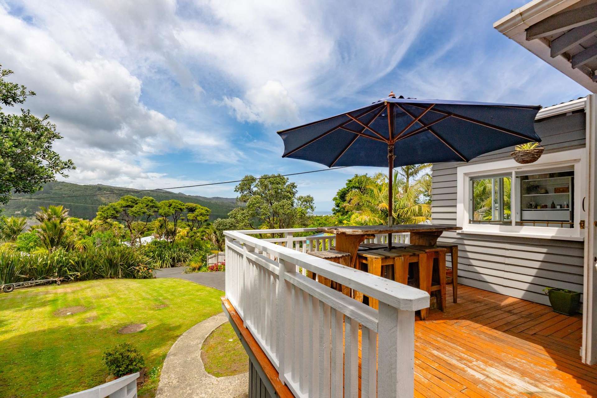 22 Tasman View Road Bethells Beach_0