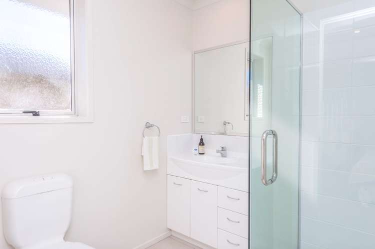 31 Parkside Drive Huntington_8