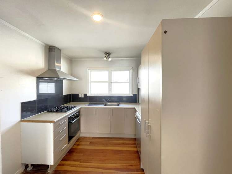 35 Bowater Place Manurewa_2