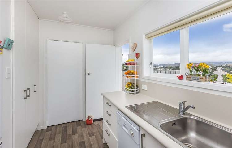 10a Waiwera Crescent Maupuia_2