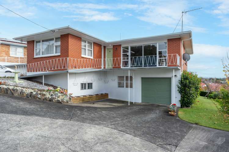 337 Cobham Drive Hillcrest_24