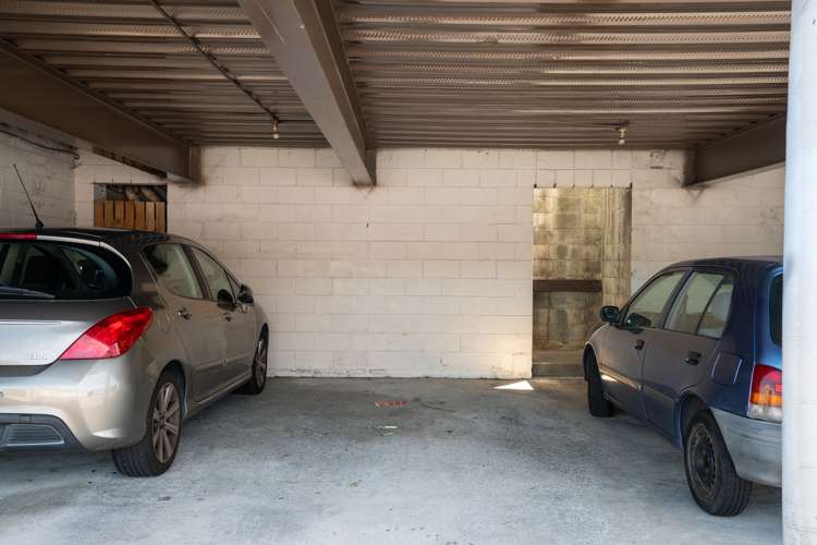 3/16 Hanson Street Mount Cook_11