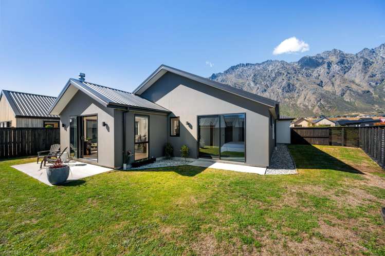 64 Howden Drive Jacks Point_18