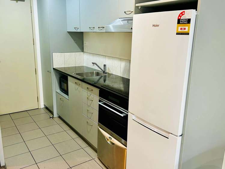 202/135 Vincent Street_0