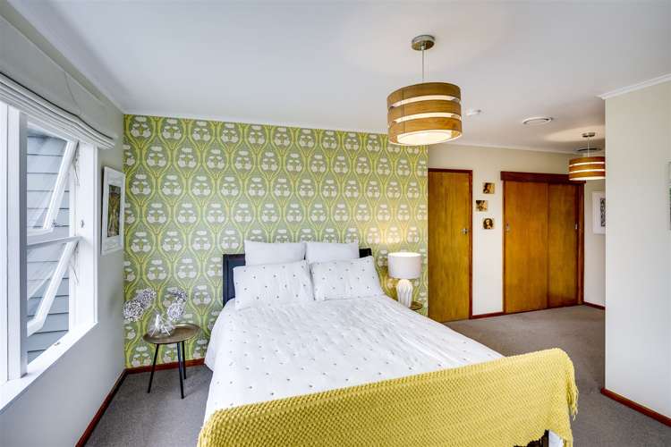 4 Holyrood Street Taradale_13