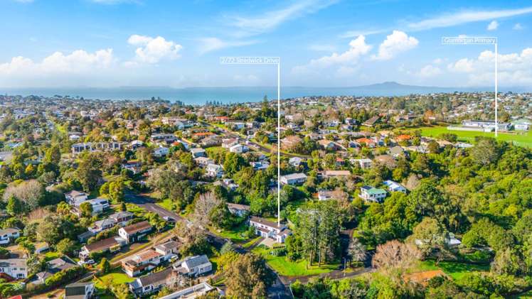 2/72 Stredwick Drive Torbay_12