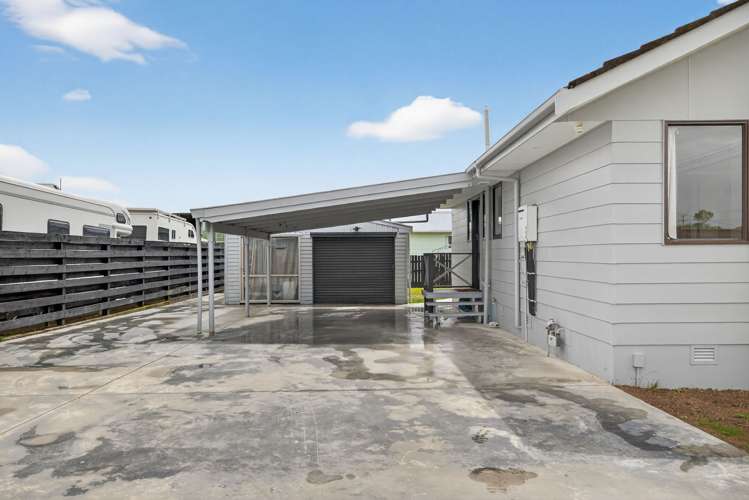 5 Cemetery Road Sanson_22