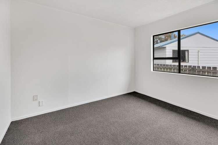 16a Beech place Owhata_7