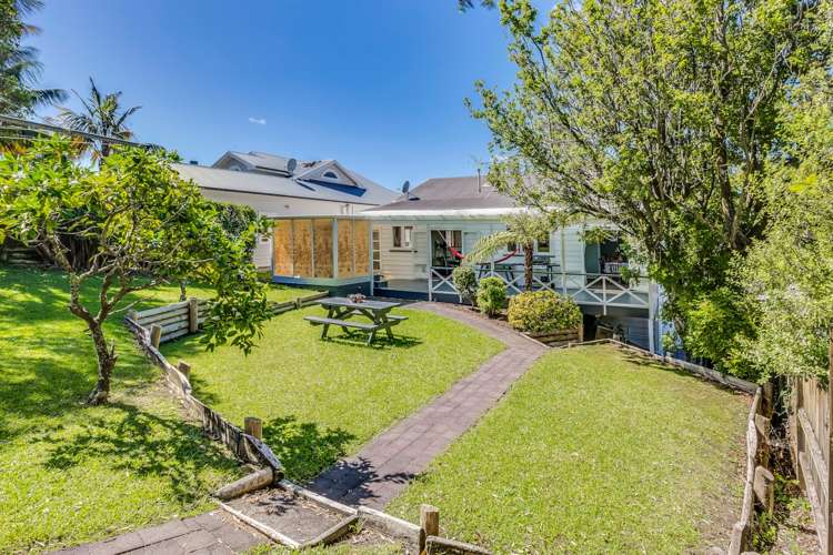 55 Tainui Road Devonport_21