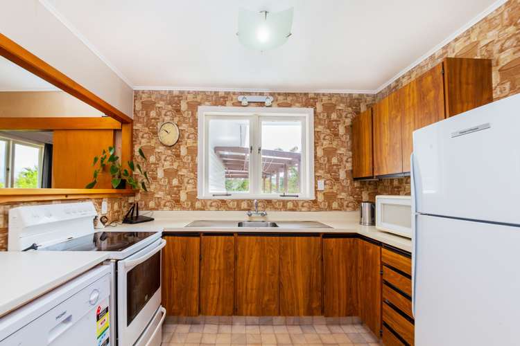 5 Maui Pomare Street Blockhouse Bay_9