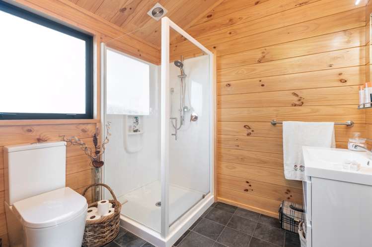 100 Kaitemako Road South Ohauiti_10