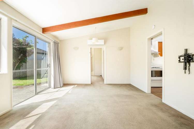 2/151 Centaurus Road Saint Martins_4