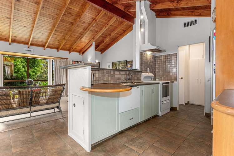 14 Magnolia Avenue Kamo_8