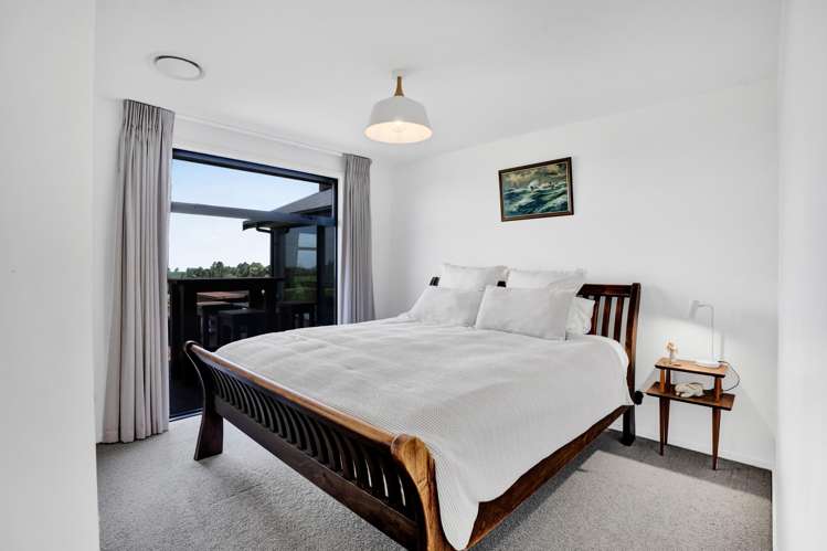 956 Richmond Road Lepperton_14