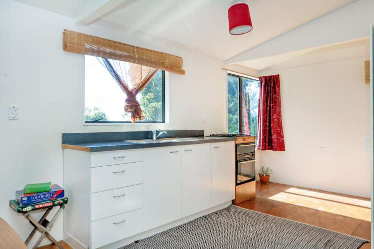 15 Dunlop Road Waiotahe_17
