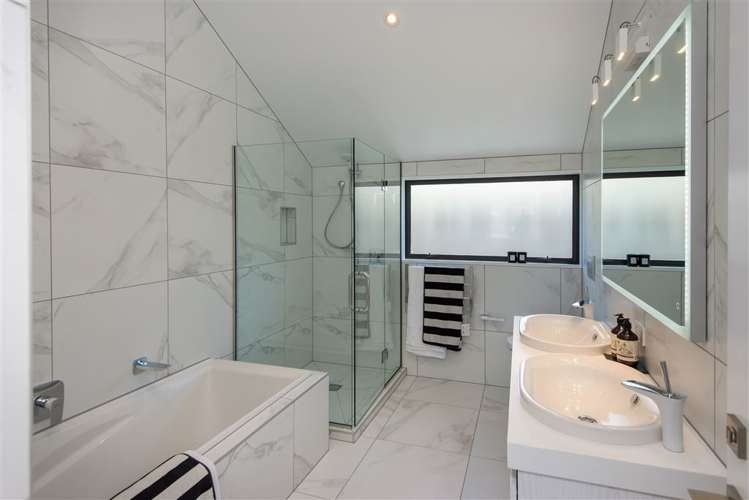 29 Rossall Street Merivale_15