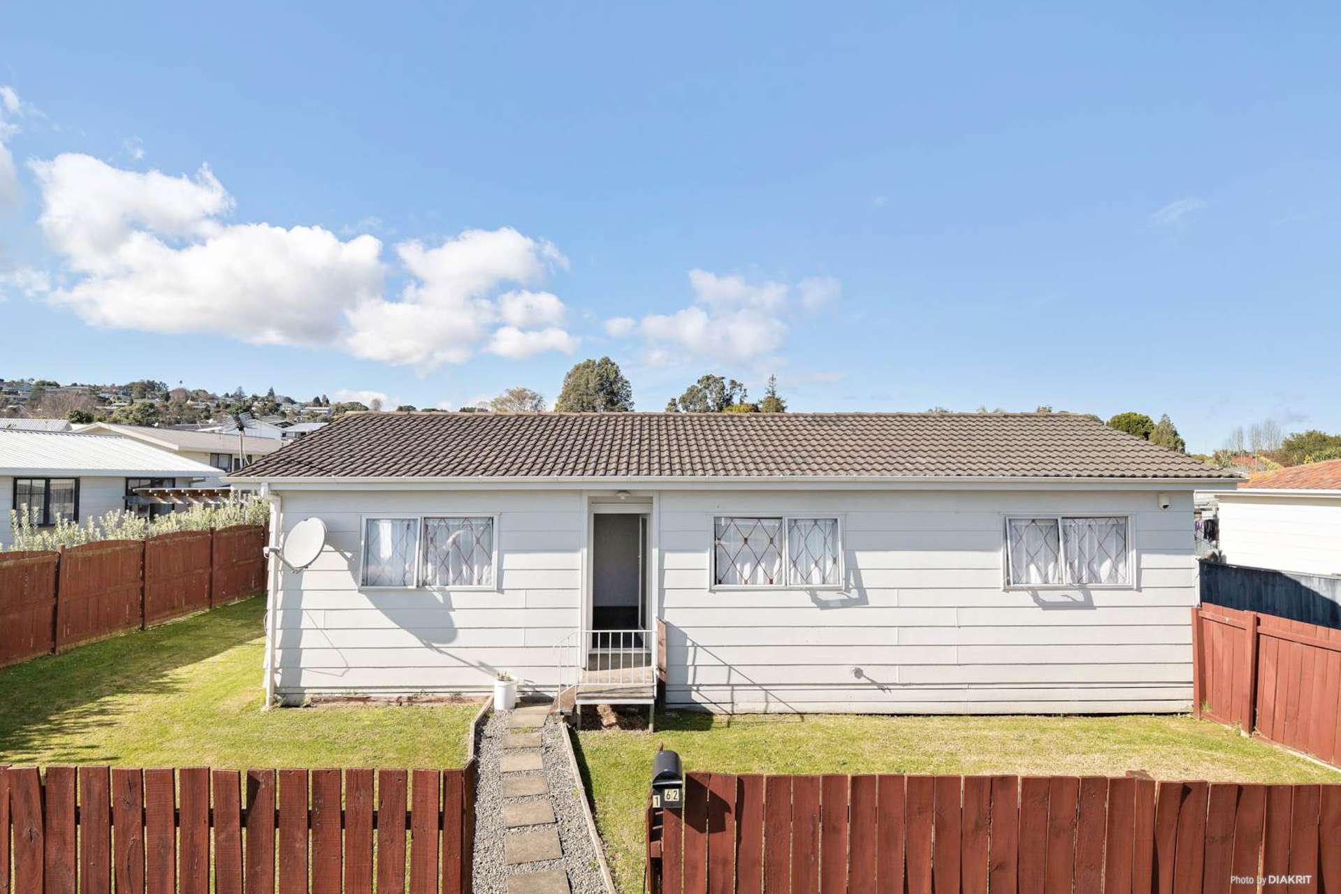 1/62 Redcrest Avenue Red Hill_0