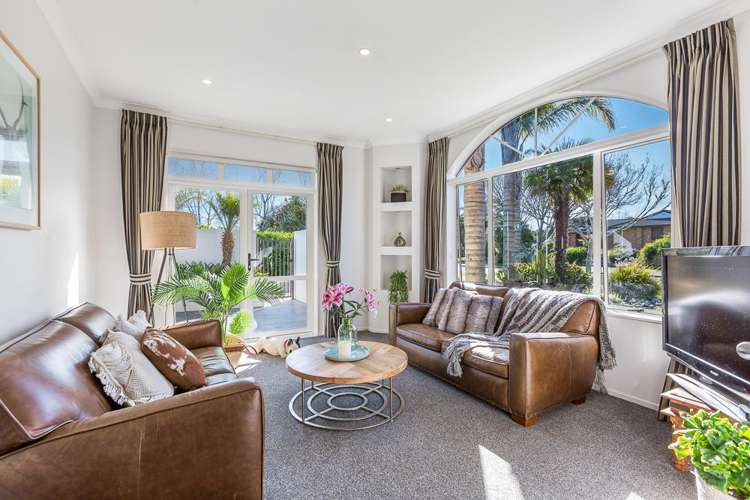 32 Sunny Crescent Huapai_11