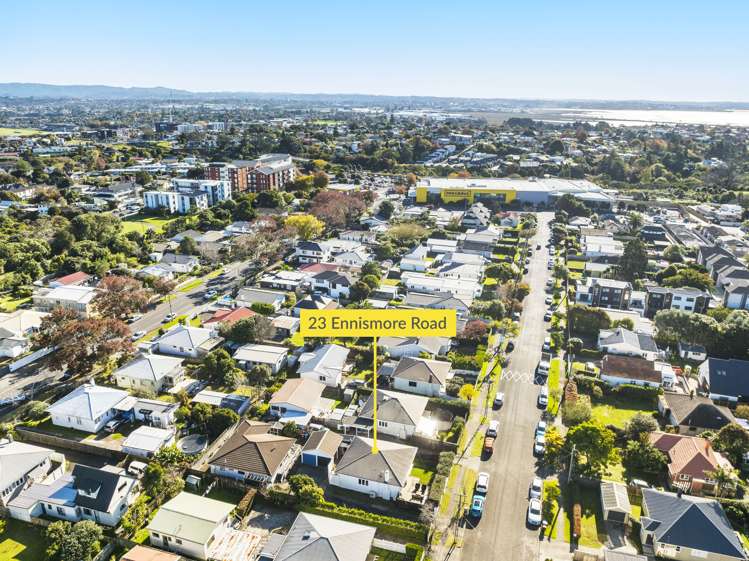 23 Ennismore Road Mount Albert_19