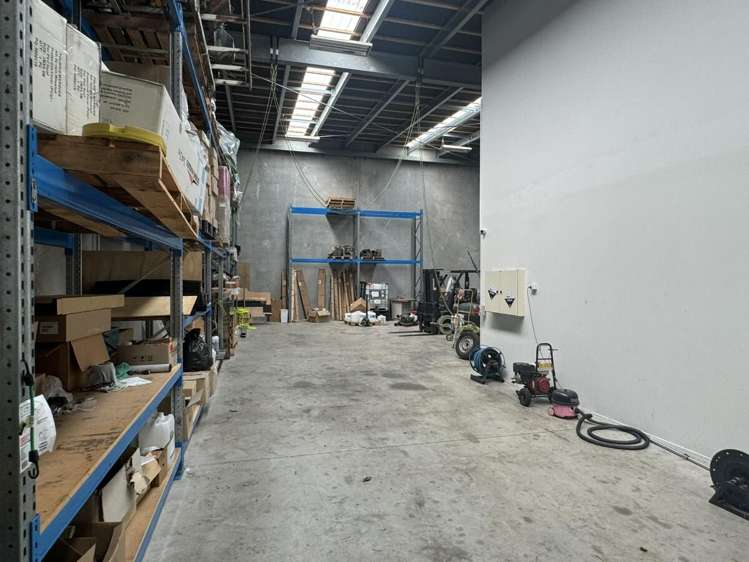 8/19 William Lewis Drive Sockburn_3