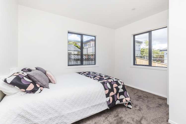 10b Olivia Crescent Tawa_5