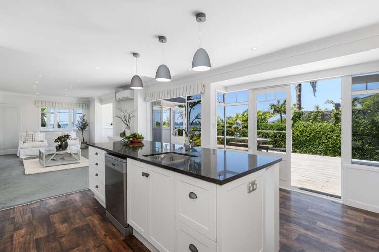 44 Harvey Street Avenues_6