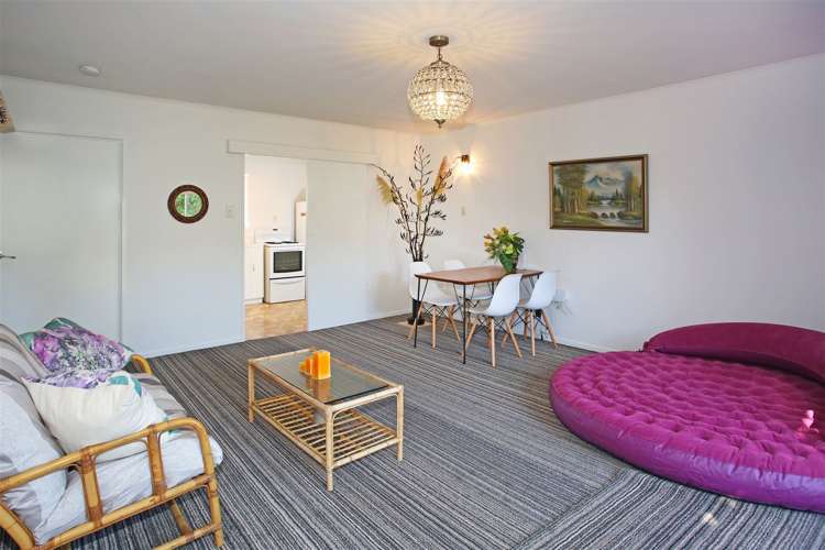 2/101 Seddon Street Pukekohe_8